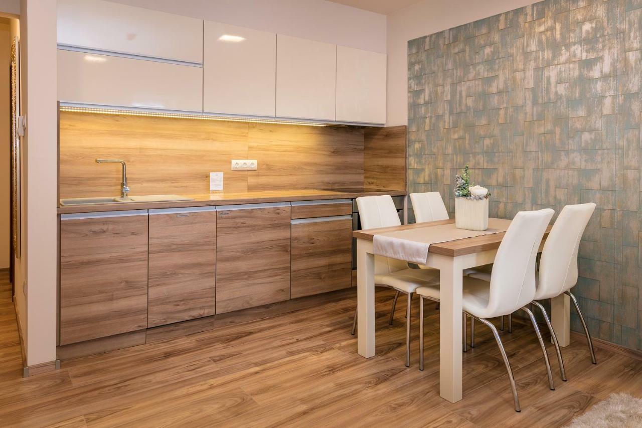 Apartmán Foter Rezidencia 3 Ráb Exteriér fotografie